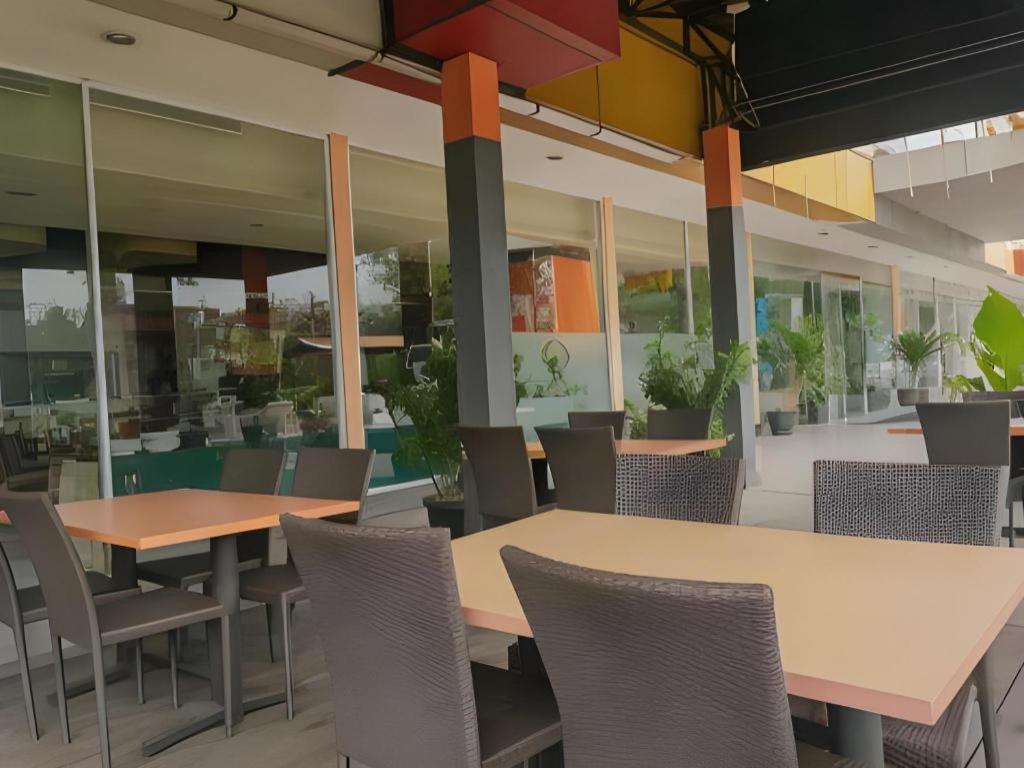 D'Arcici Hotel Cempaka Putih Jakarta Kültér fotó