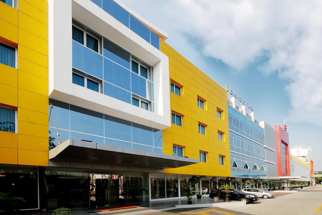 D'Arcici Hotel Cempaka Putih Jakarta Kültér fotó